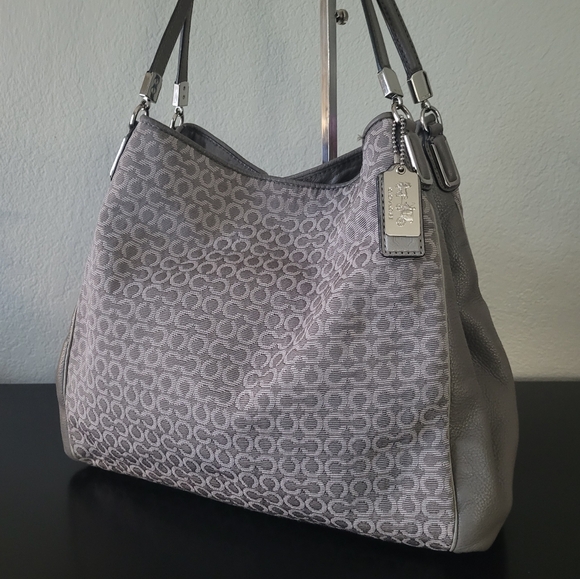 Coach Handbags - Coach Edie 31 Shoulder Bag